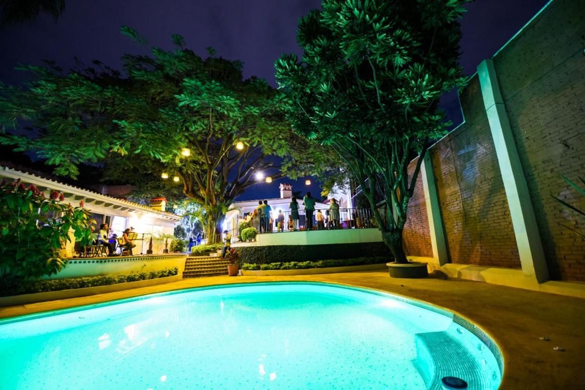 Casa Maria Emilia Hotel Cuernavaca Exterior photo